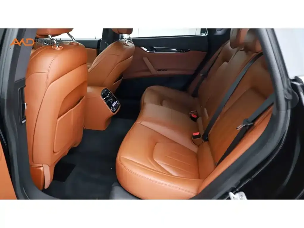 Maserati Quattroporte — фото 4