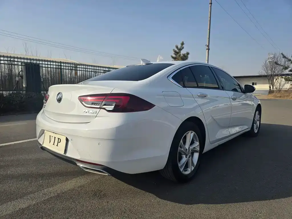 Buick Regal — фото 6
