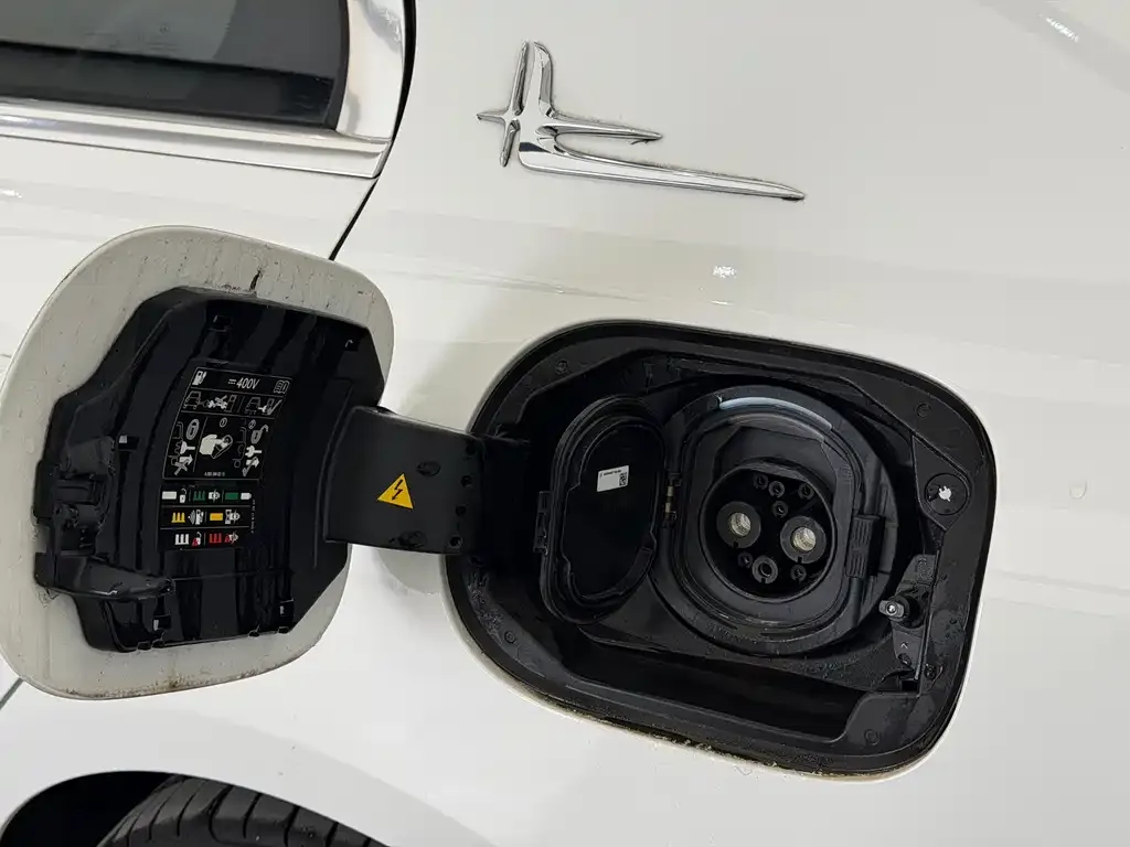 Mercedes-Benz C-Class New Energy — фото 10