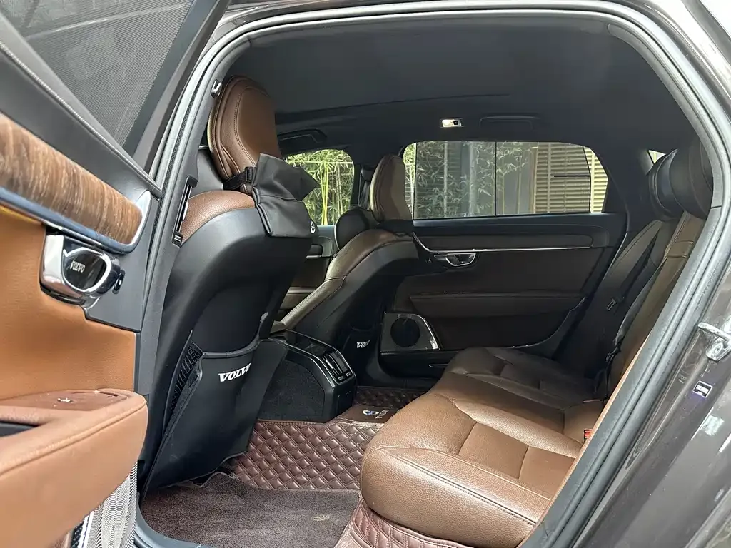 Volvo S90 — фото 2