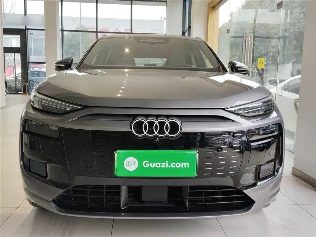 Audi Q6L e-tron — фото 6