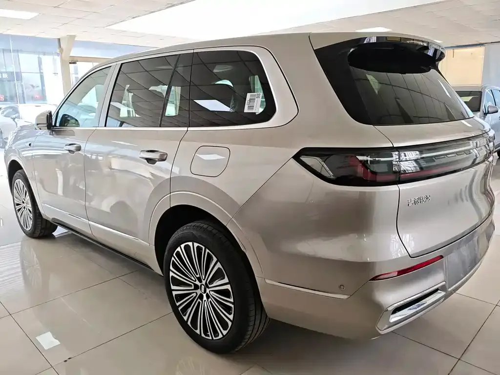 Geely Galaxy M9 — фото 8