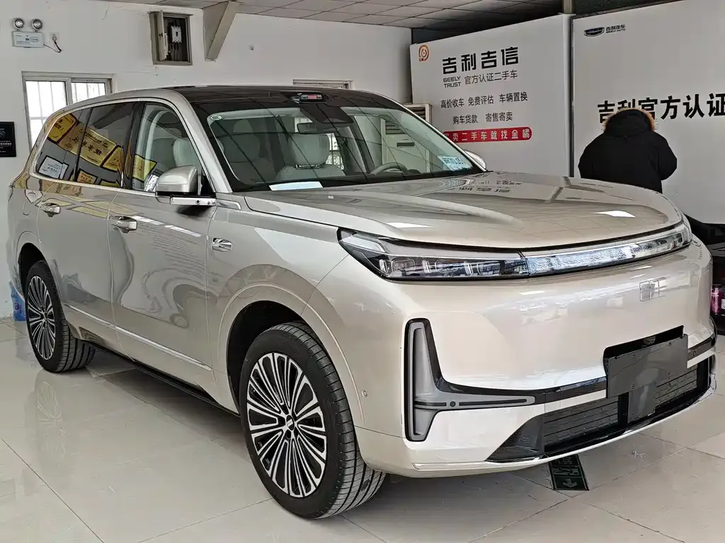 Geely Galaxy M9 — фото 5