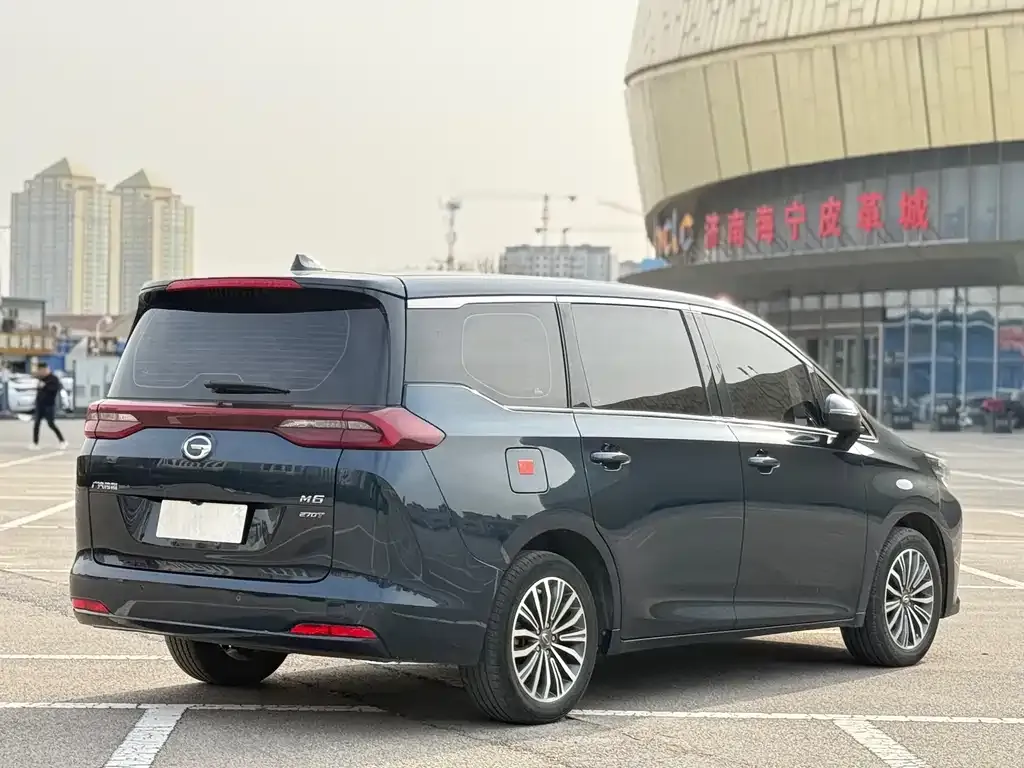 GAC Motor Trumpchi M6 — фото 7