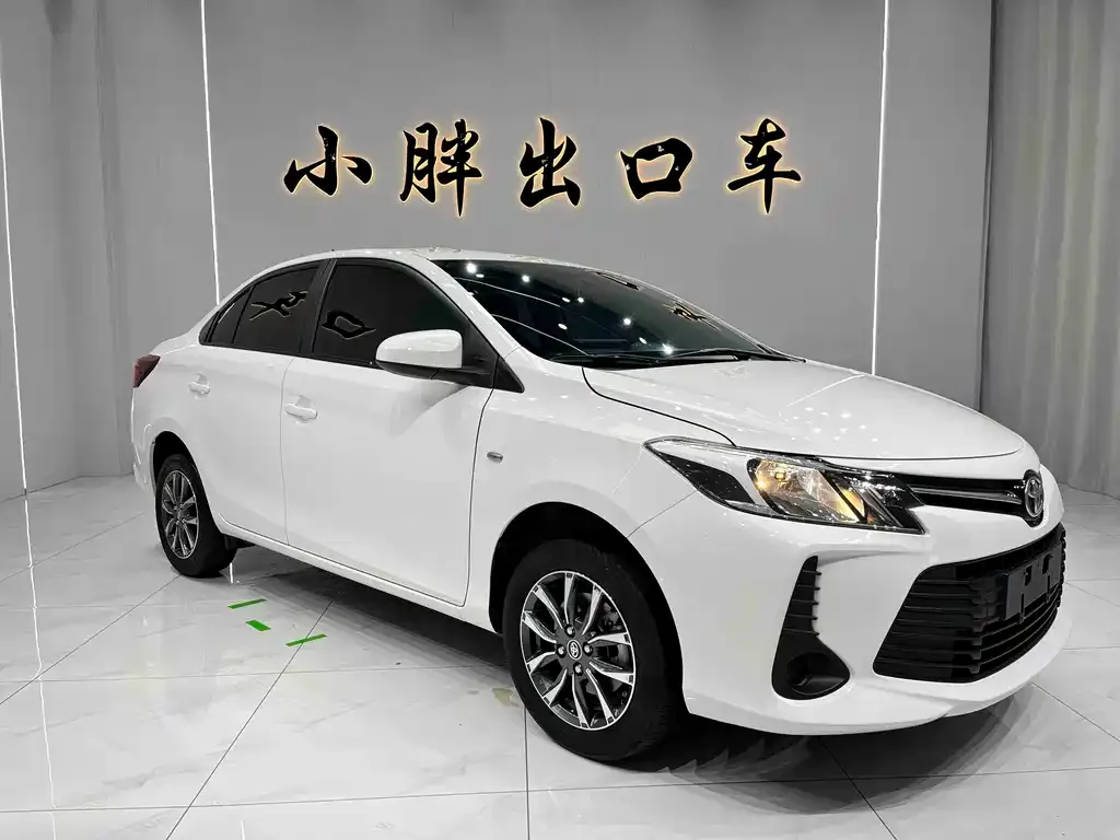 Toyota Vios — фото 8