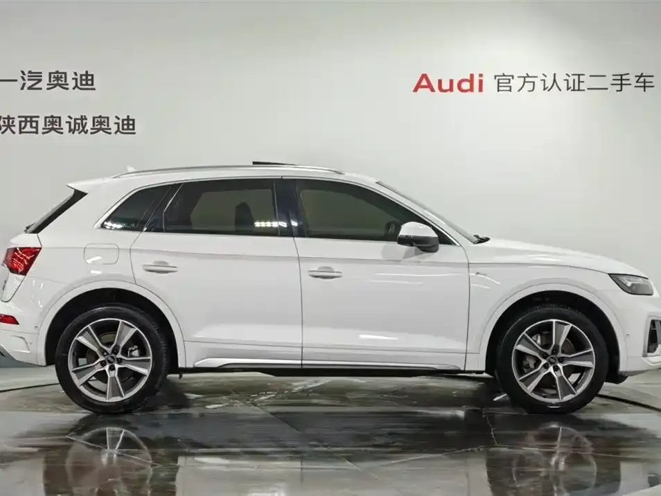 Audi Q5L — фото 3