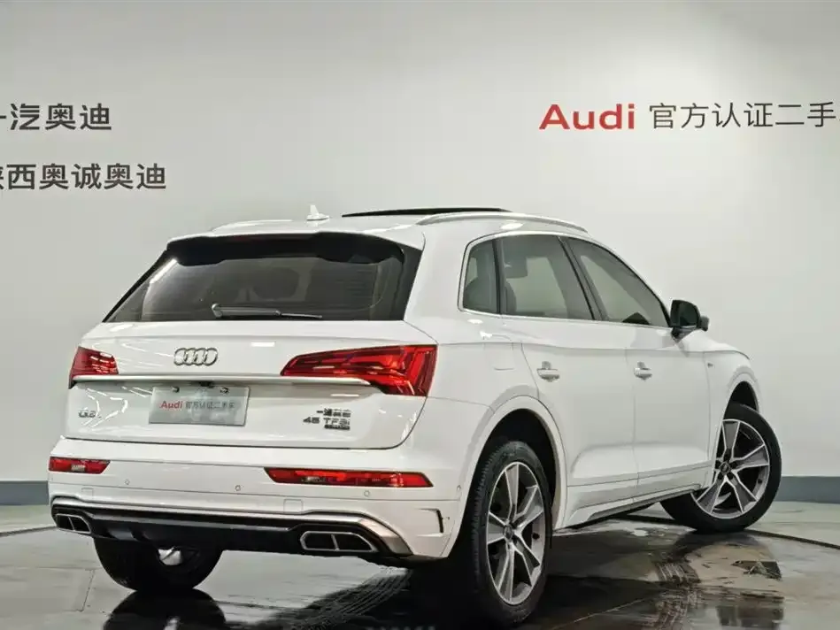 Audi Q5L — фото 2