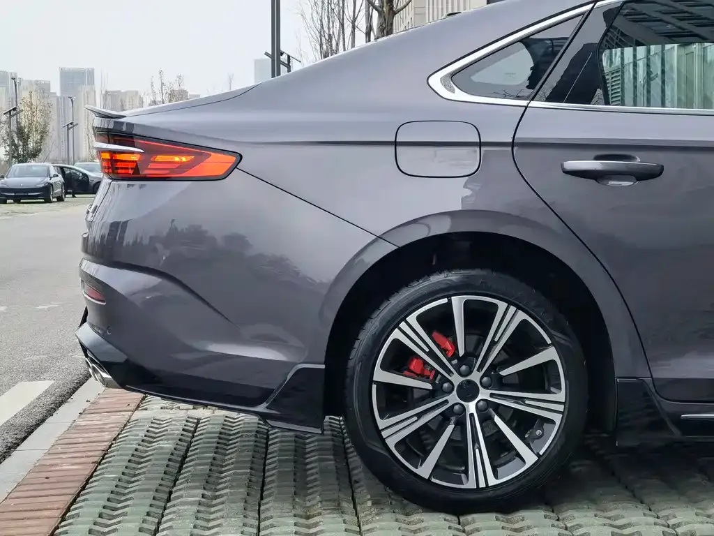 Geely Xingrui — фото 4