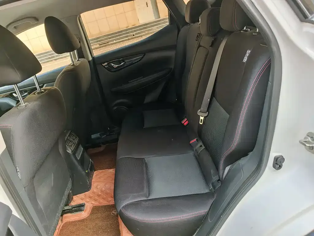 Nissan Qashqai — фото 3