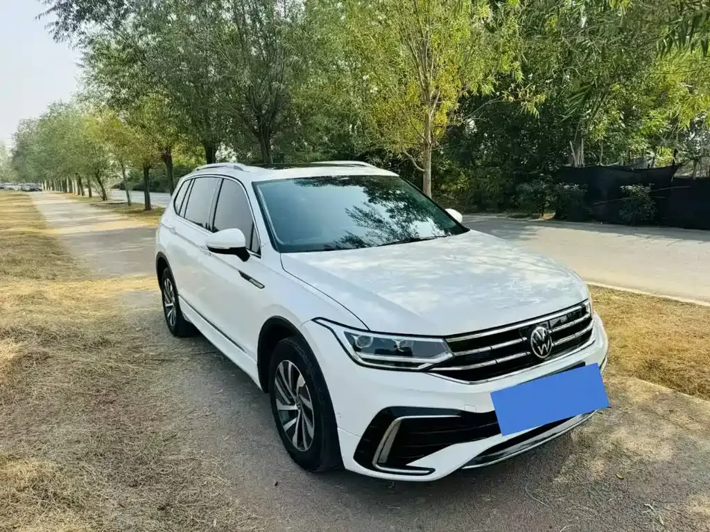 Volkswagen Tiguan L New Energy — фото 5
