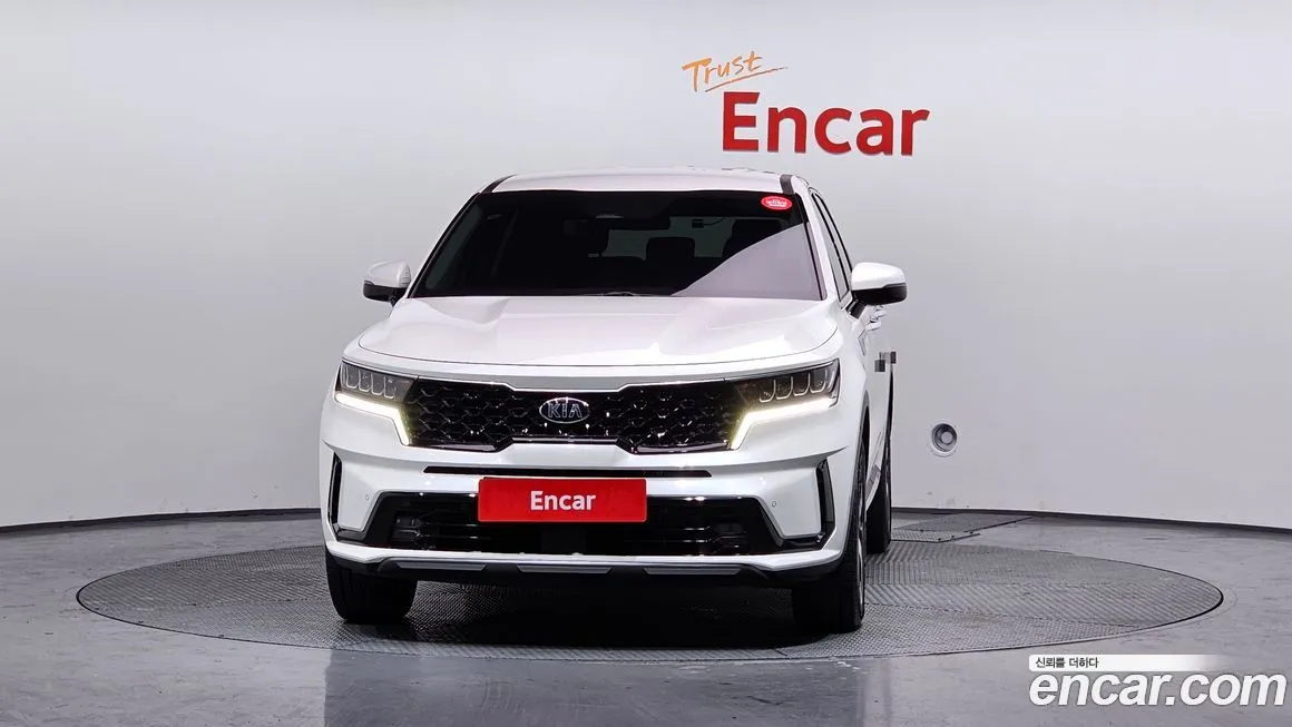 Kia Sorento — фото 4