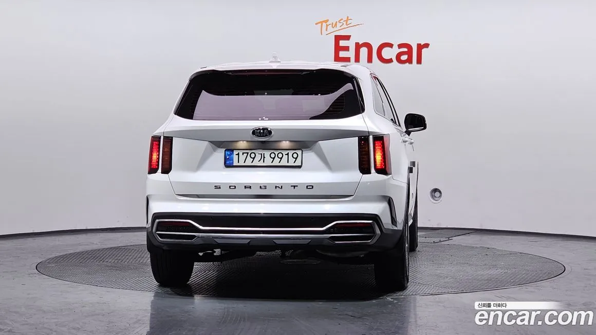 Kia Sorento — фото 2