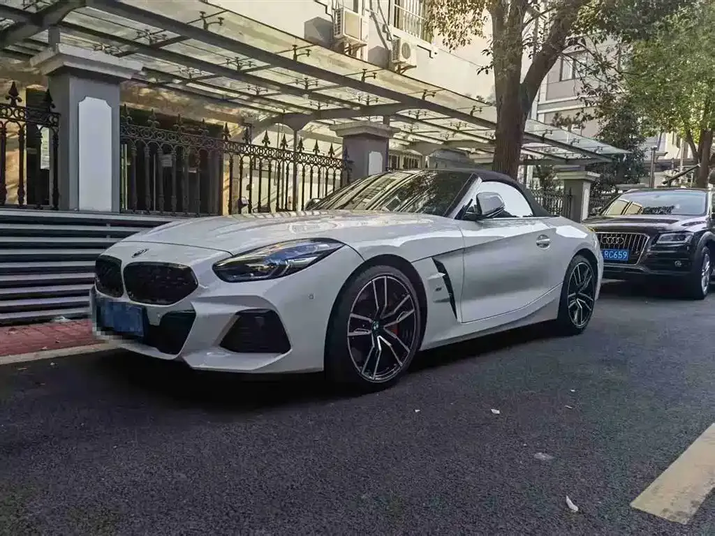 BMW Z4 — фото 1