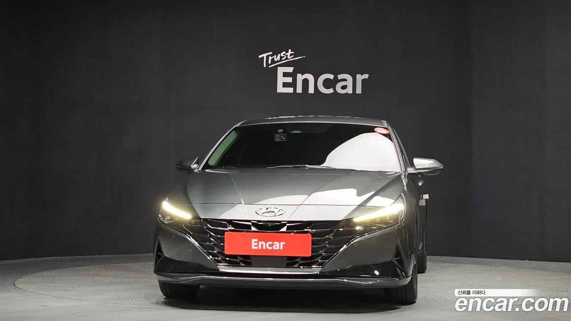 Hyundai AVANTE — фото 2