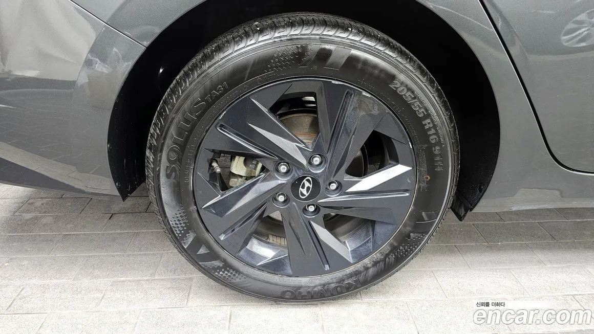 Hyundai AVANTE — фото 6