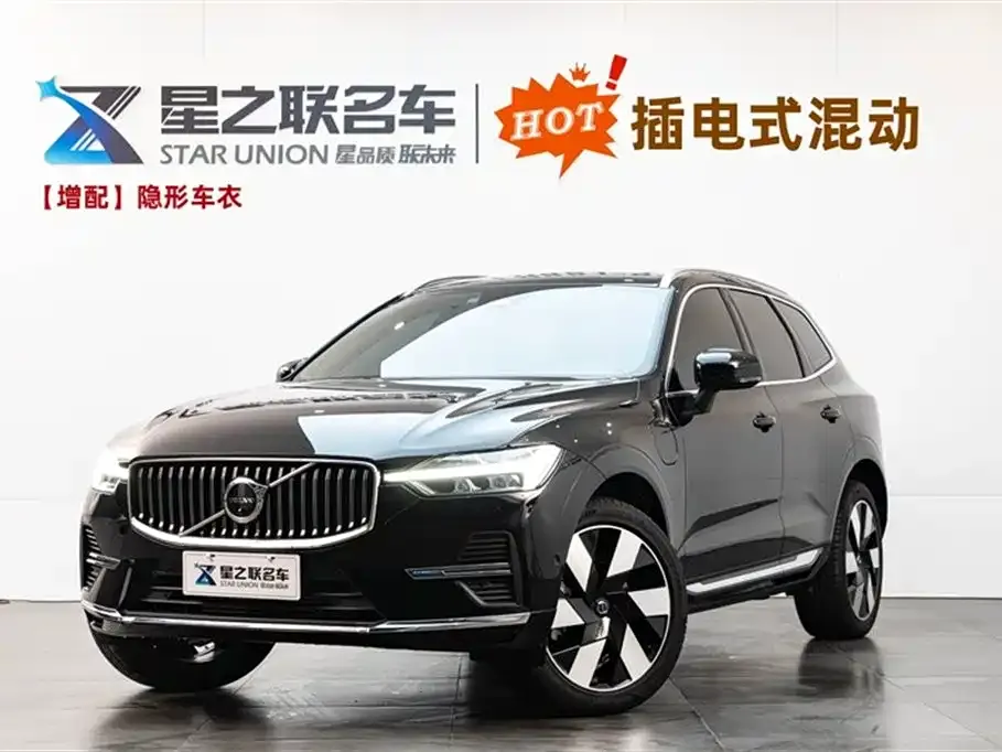 Volvo XC60 PHEV — фото 1