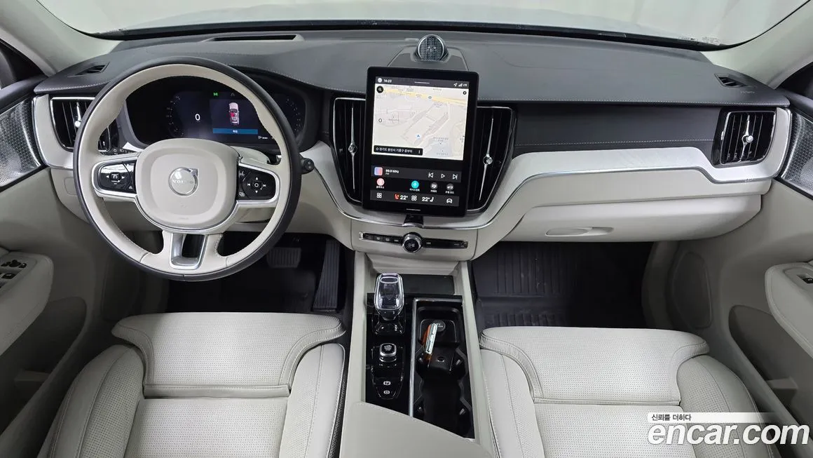 Volvo XC60 — фото 2