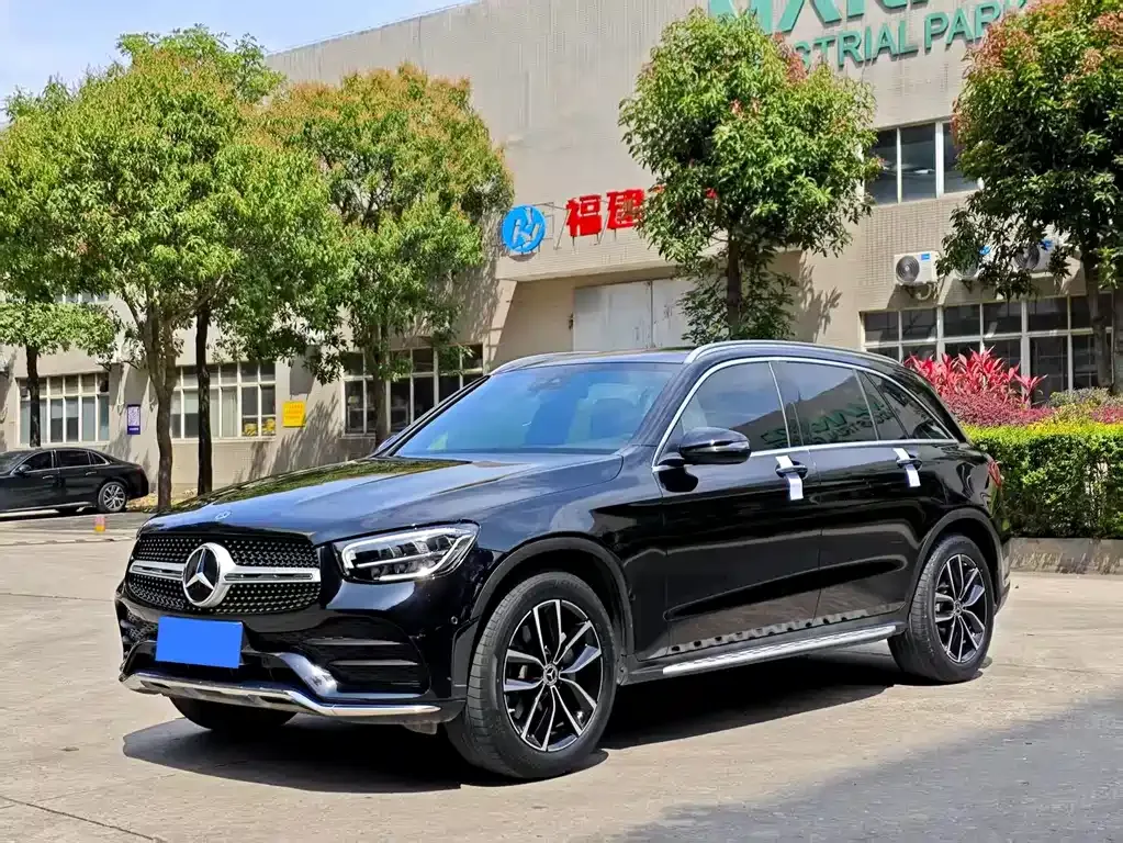 Mercedes-Benz GLC — фото 1