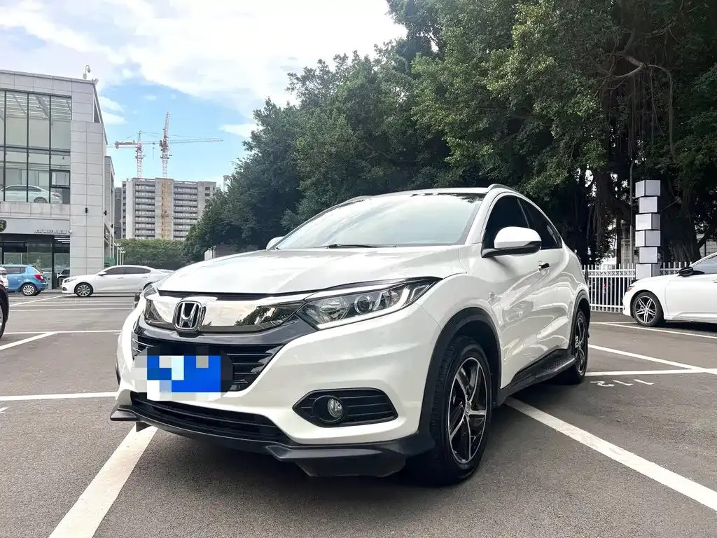 Honda Vezel — фото 1