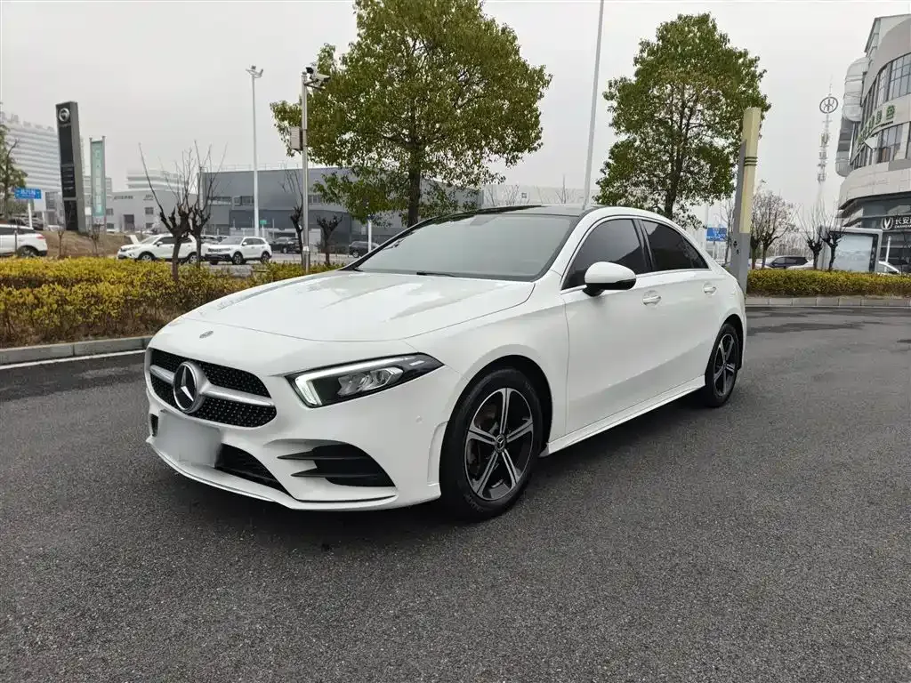 Mercedes-Benz A-Class — фото 8