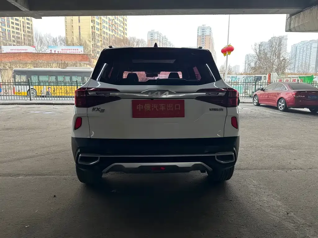 Kia KX3 — фото 9