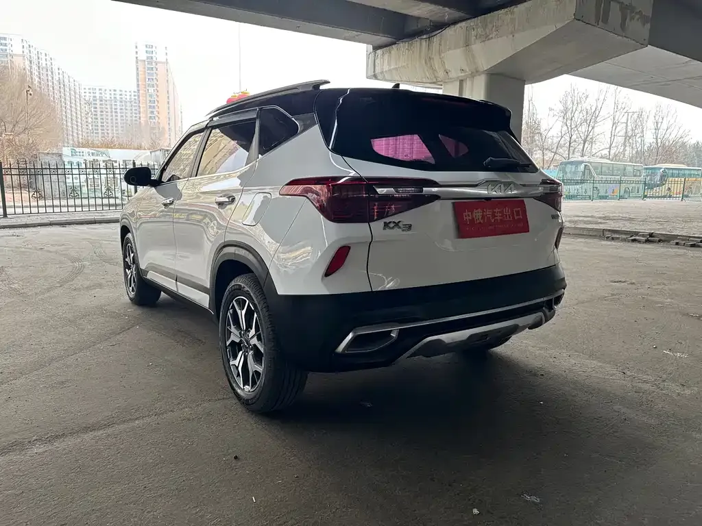 Kia KX3 — фото 10