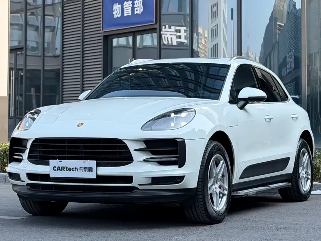 Porsche Macan — фото 1