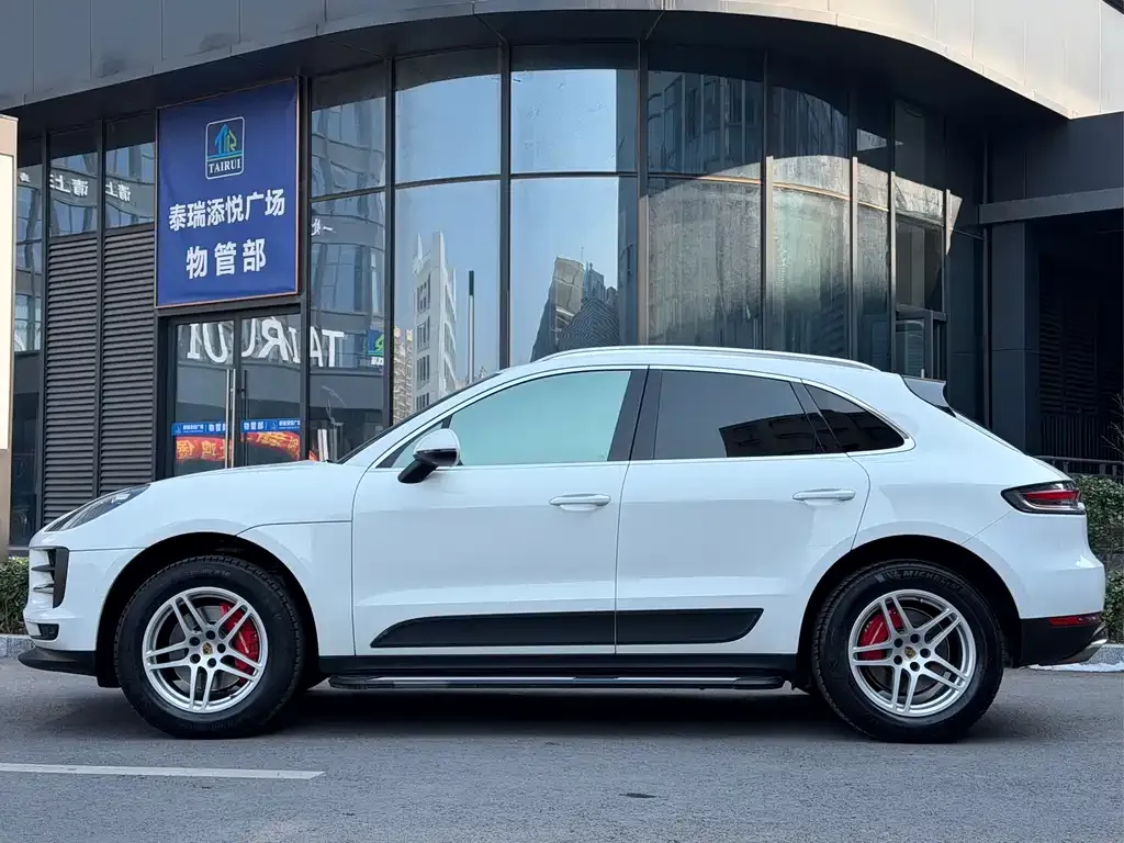 Porsche Macan — фото 3