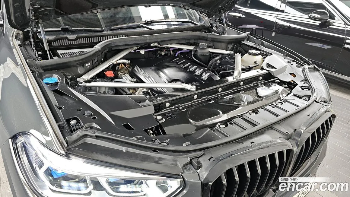 BMW X5 — фото 10