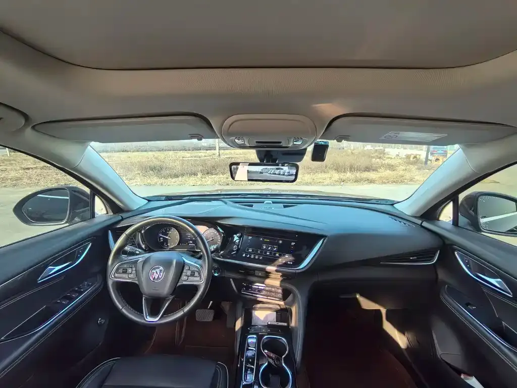 Buick Envision Plus — фото 6