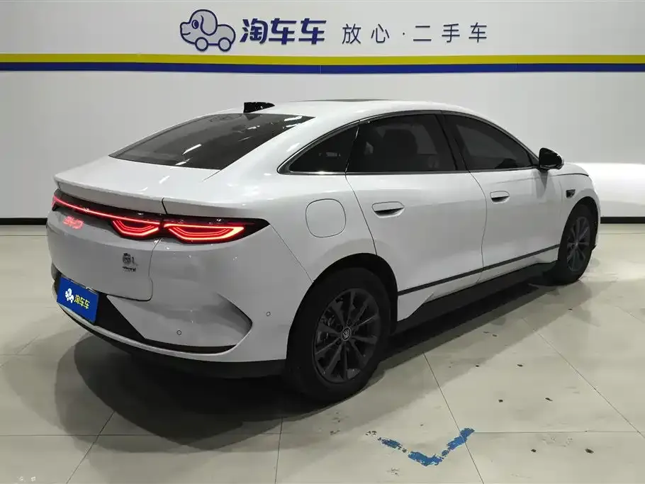 BYD Qin L — фото 2