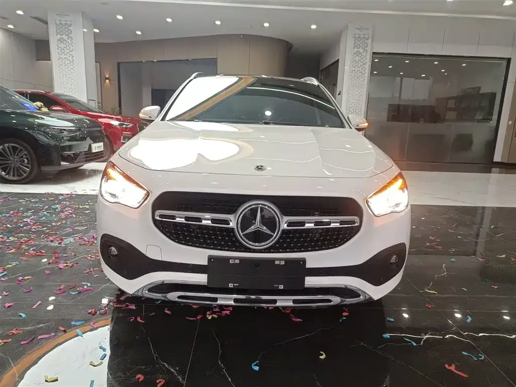 Mercedes-Benz GLA — фото 3