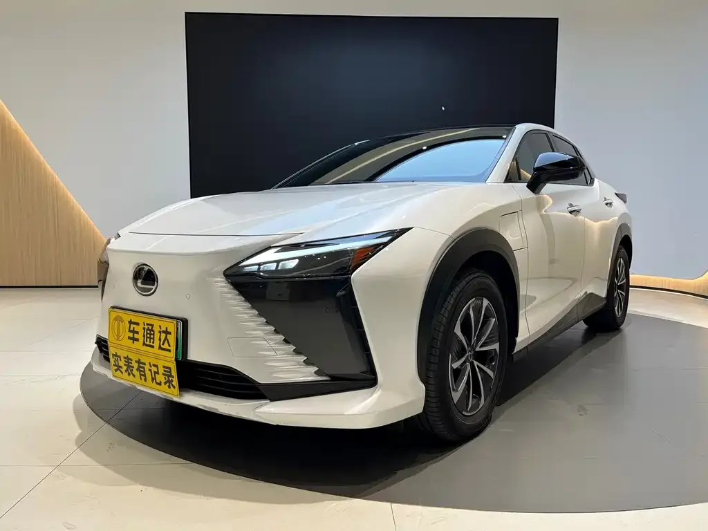 Lexus RZ — фото 7