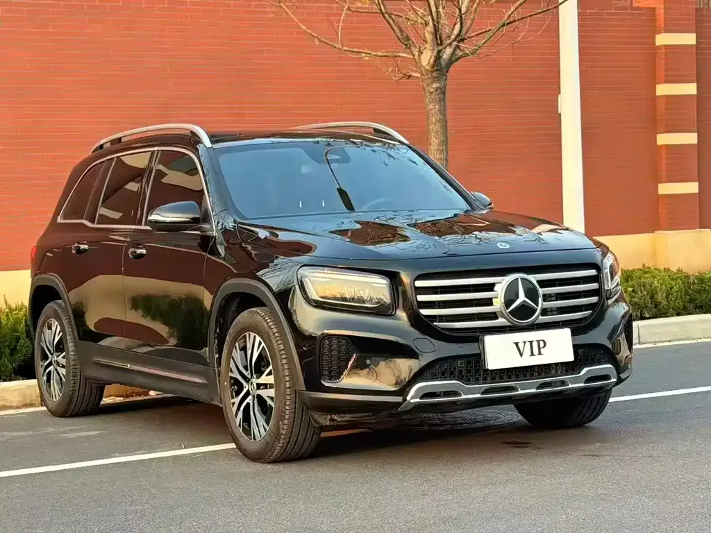 Mercedes-Benz GLB — фото 8