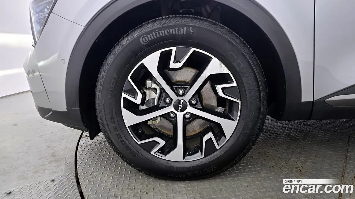 Kia Sportage — фото 5