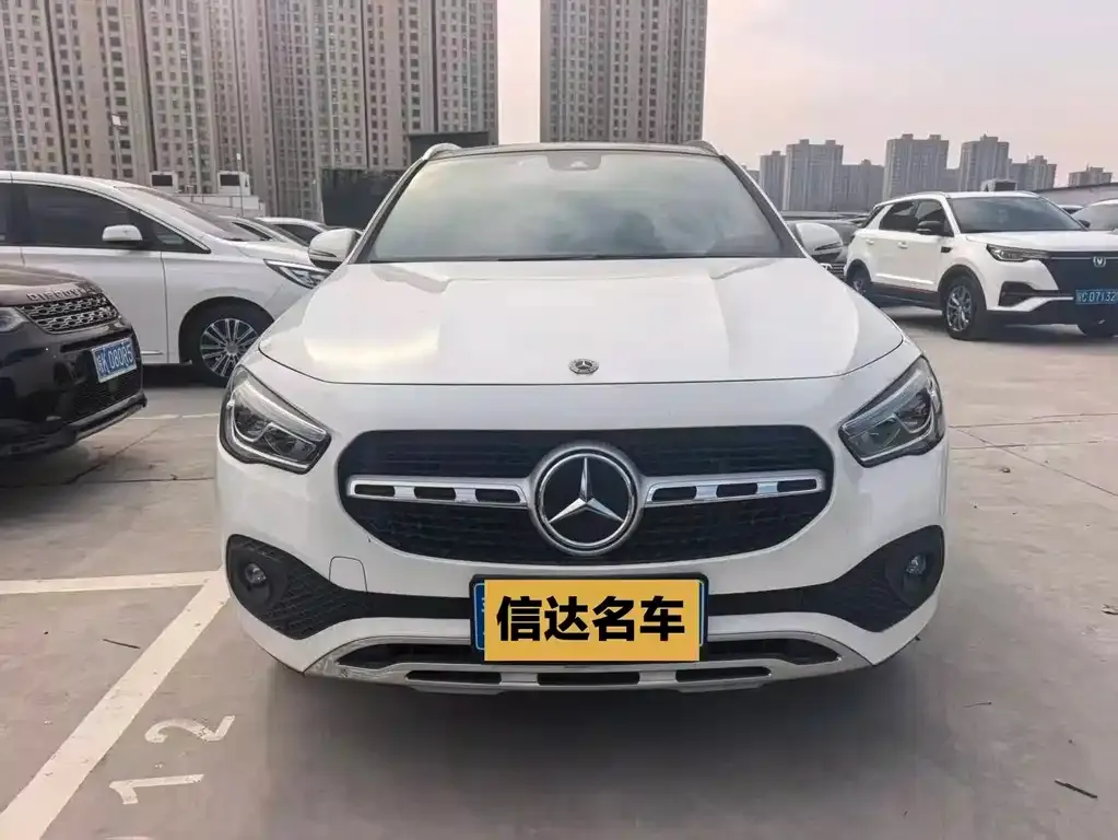 Mercedes-Benz GLA — фото 7