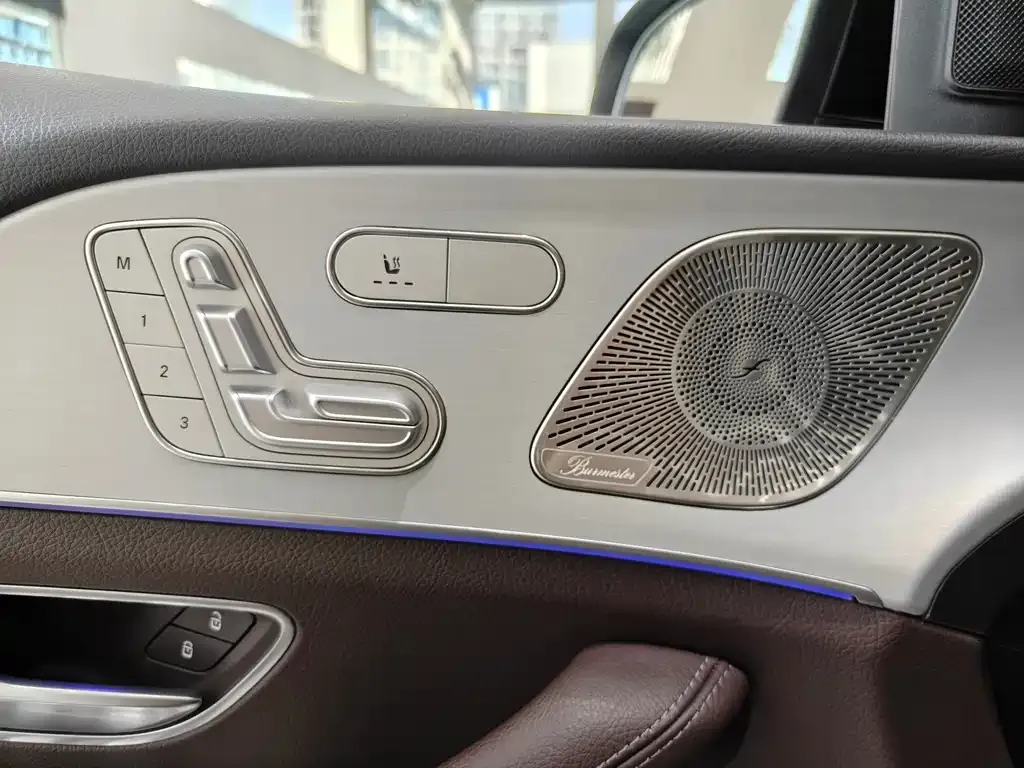 Mercedes-Benz GLE — фото 9