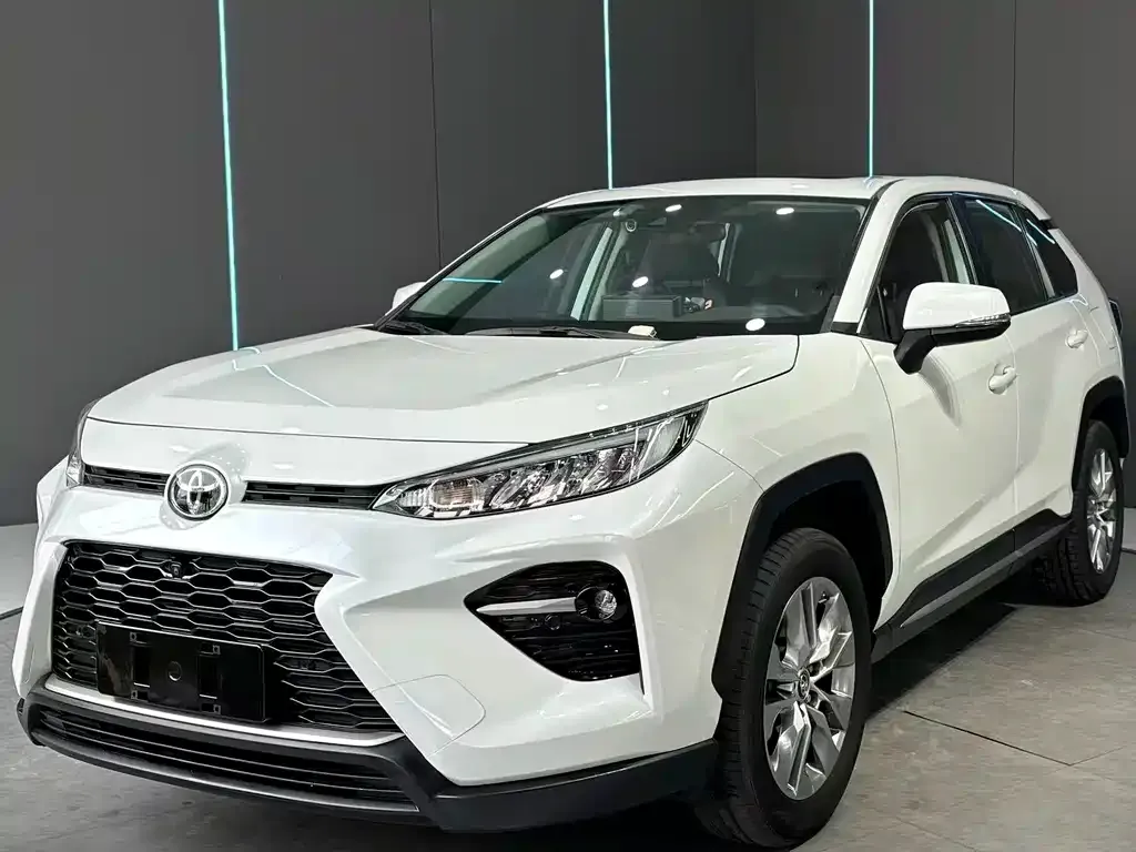 Toyota Wildlander — фото 1