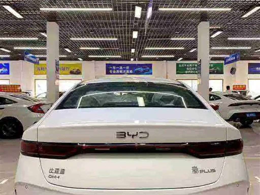 BYD Qin PLUS — фото 7