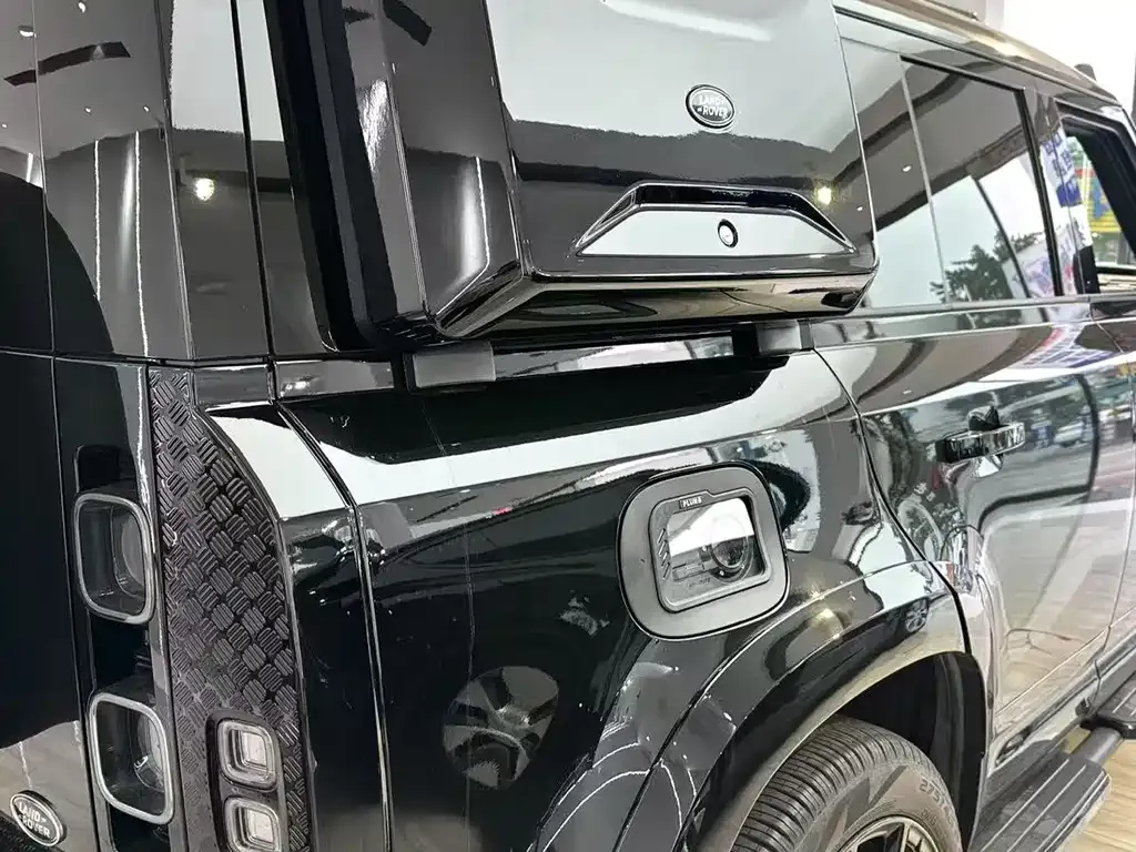 Land Rover Defender — фото 9