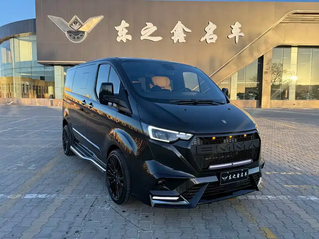 Ford Tourneo — фото 4