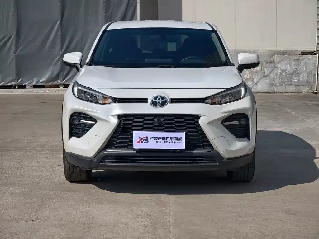Toyota Wildlander — фото 3