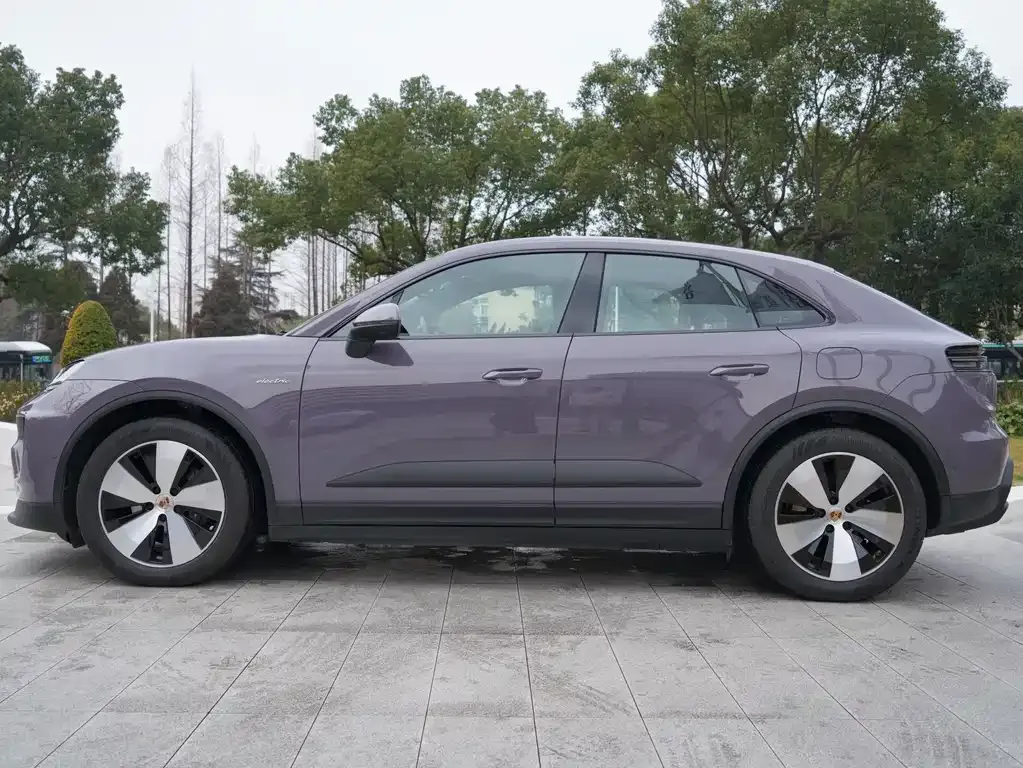 Porsche Macan EV — фото 6