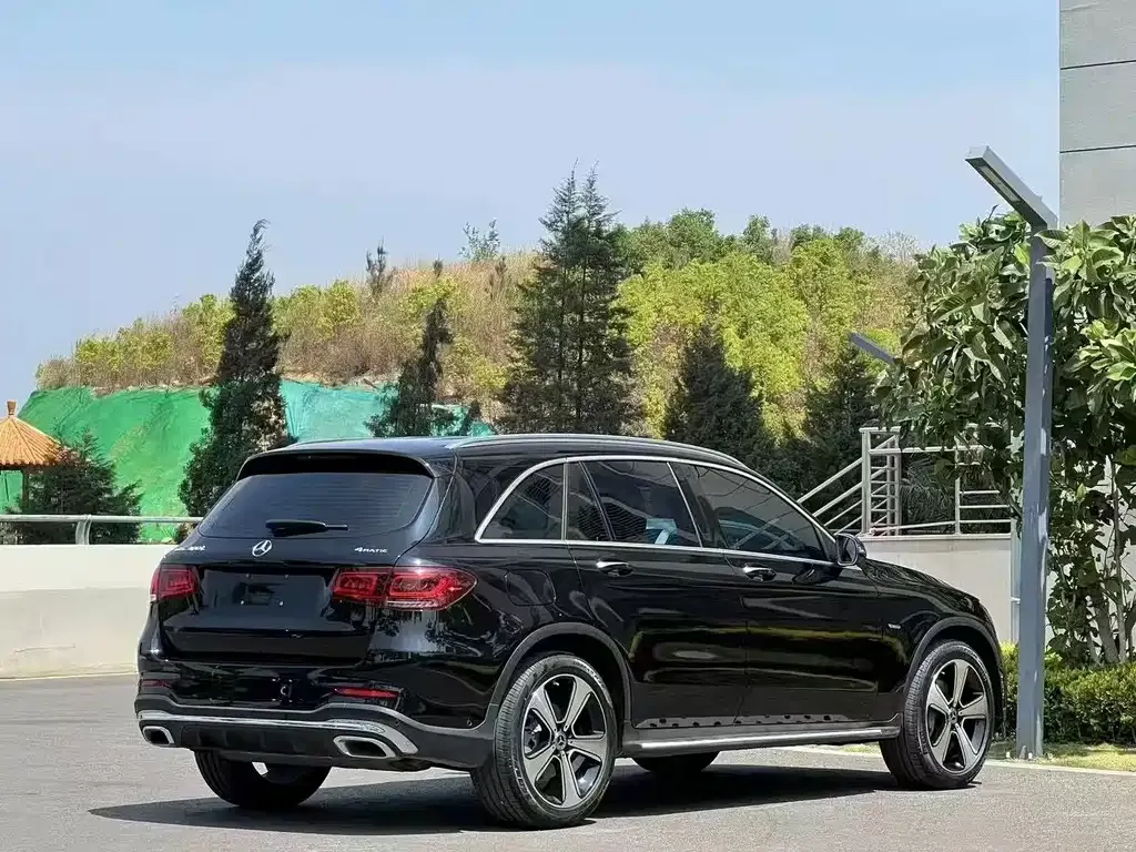 Mercedes-Benz GLC — фото 5