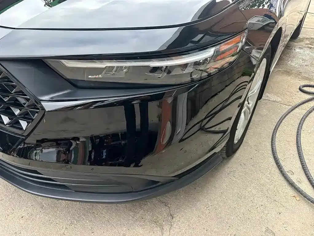 Honda Accord — фото 10