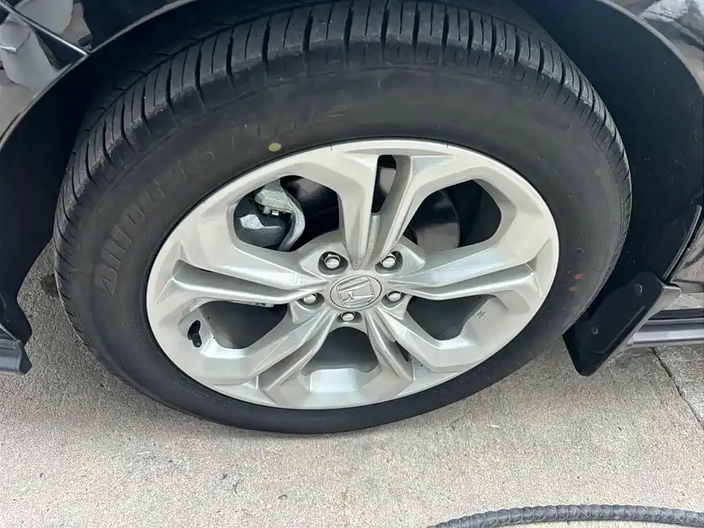 Honda Accord — фото 4