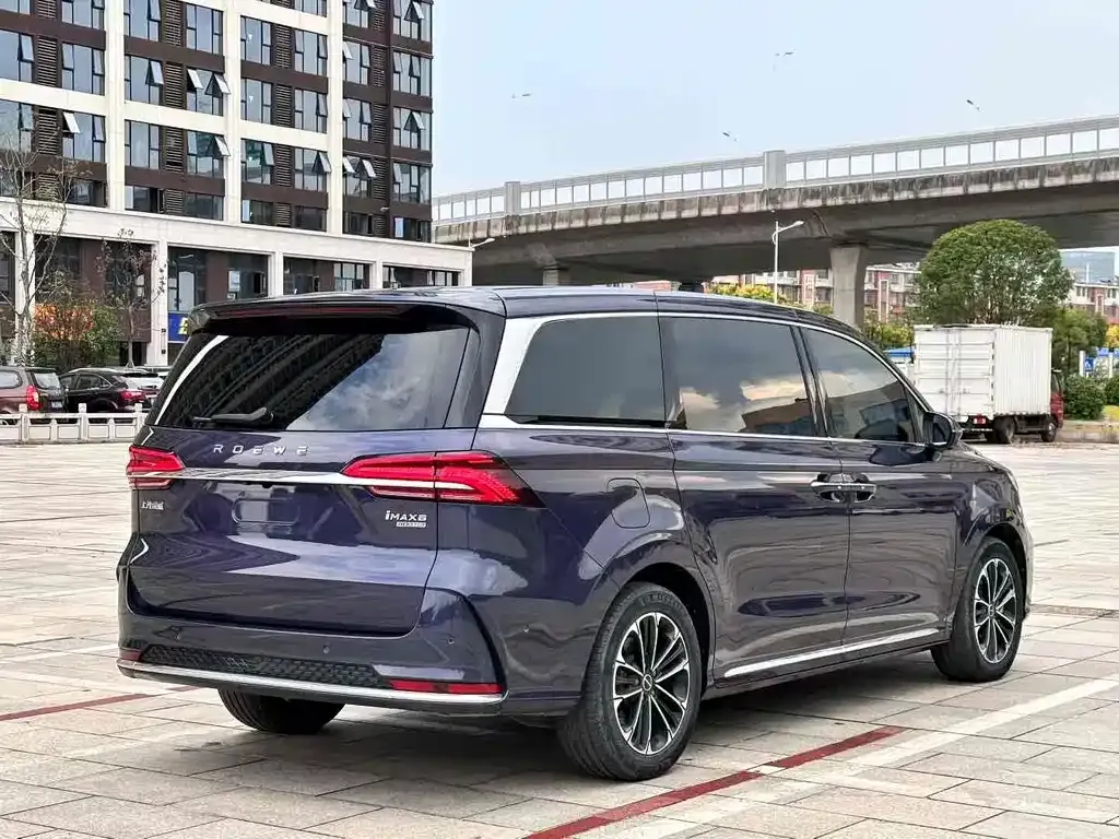 Roewe iMAX8 — фото 7
