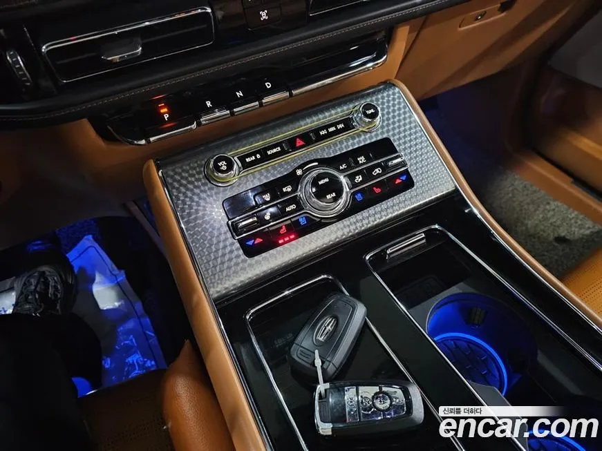 Lincoln Aviator — фото 9