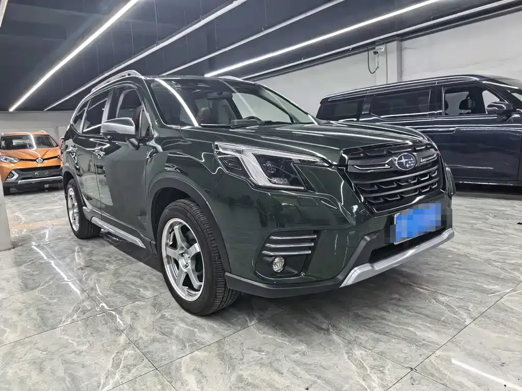 Subaru Forester — фото 2