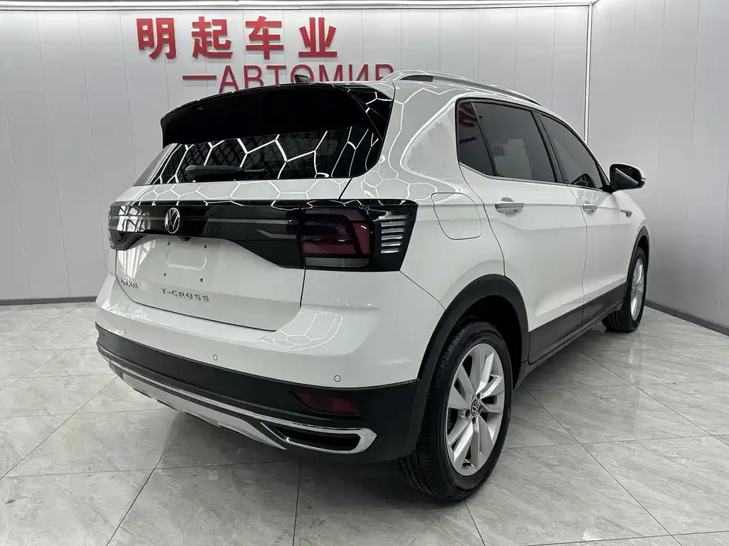 Volkswagen T-Cross — фото 3